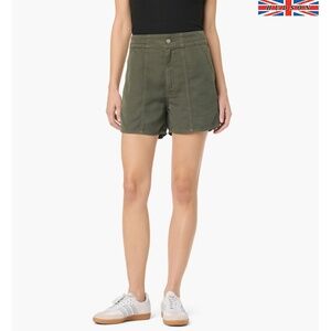 HUDSON JEANS NWT PIECED HIGH WAIST LYOCELL DENIM IVY SHORTS. SIZE 27